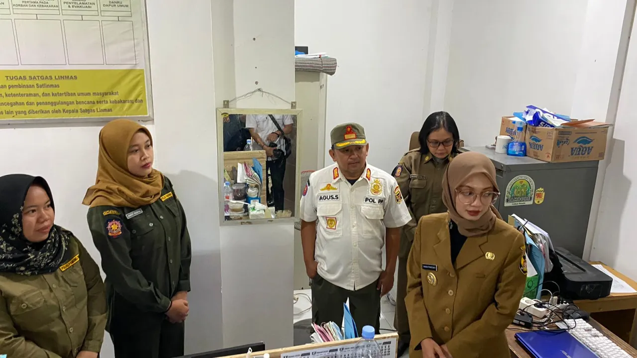Sidak Satpol PP, Wali Kota Kediri Ingatkan Kebersihan hingga Pemeliharaan Aset