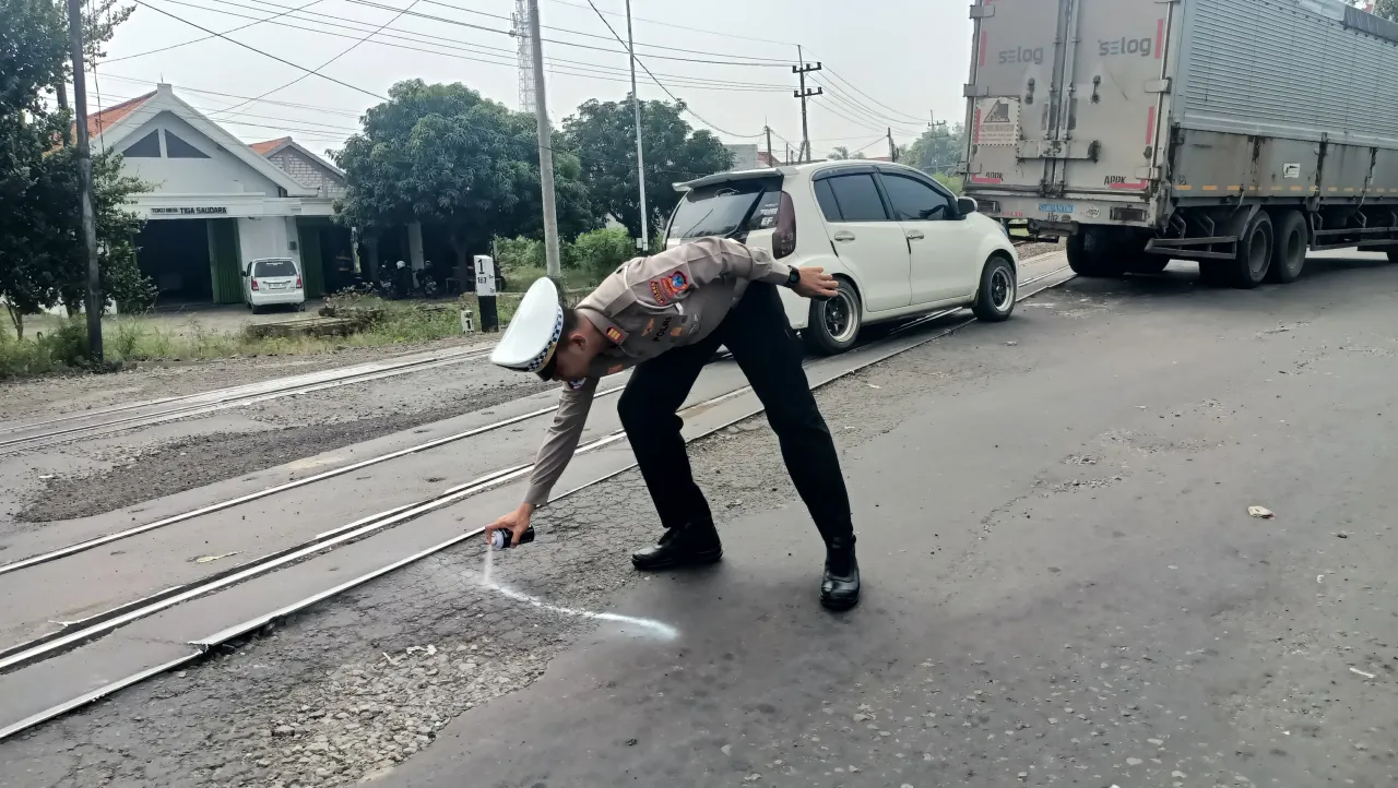 Hati-Hati! Jalan Nasional Lamongan-Babat Banyak Berlubang