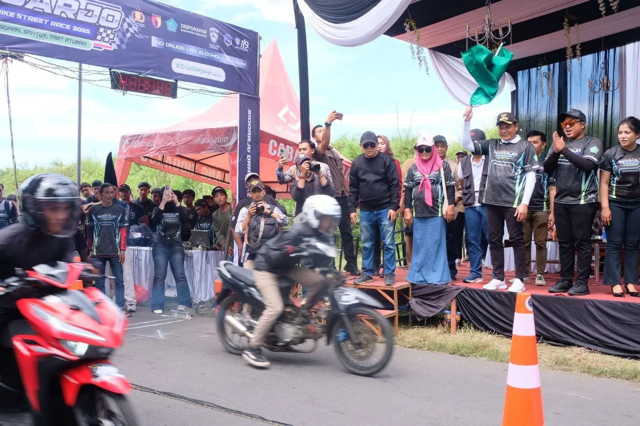 Bupati dan Wabup Sidoarjo Gelar Dragbike Street Race 2025, Berikan Wadah Pecinta Balap Motor