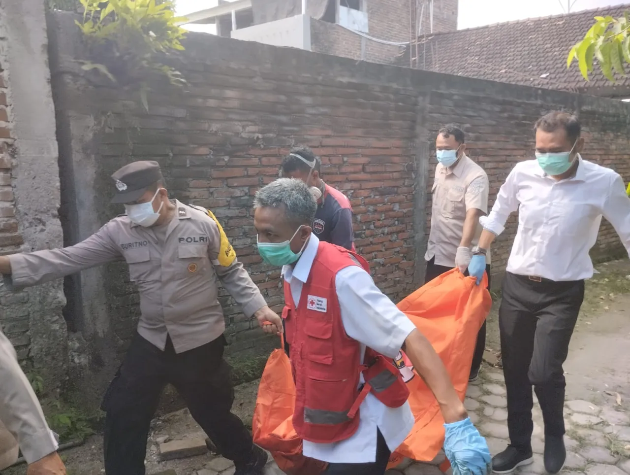 Tukang Kredit Keliling Tewas Membusuk di Rumah Kontrakan di Ponorogo