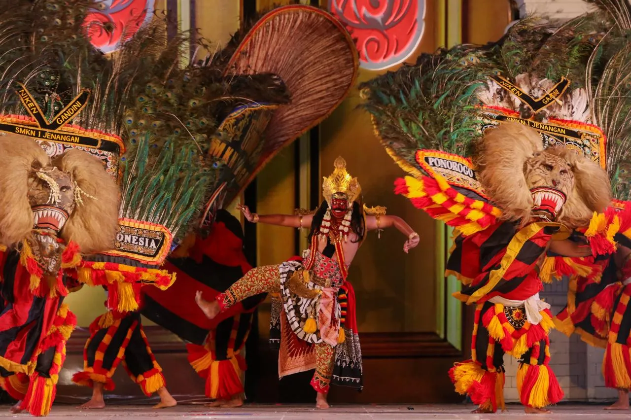Festival Reog Ponorogo 2025 Pukau Penonton Asing