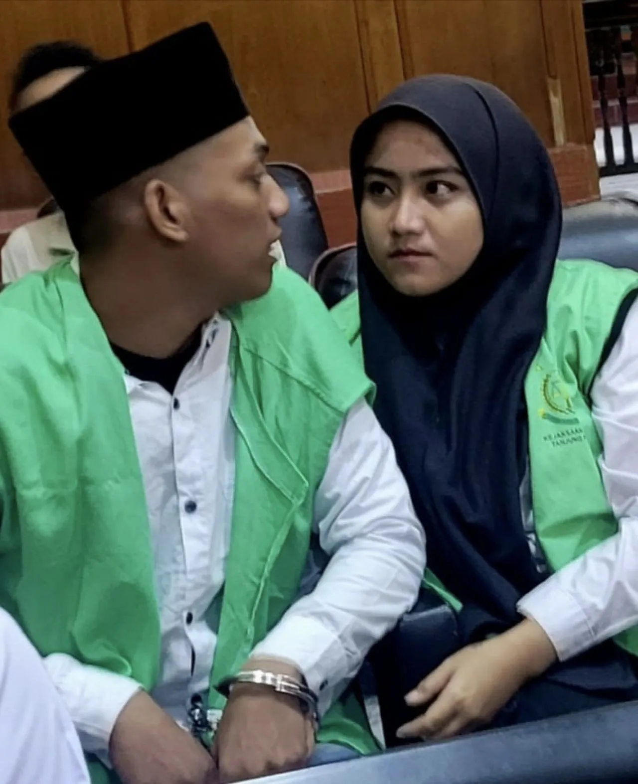 Cinta Sehidup Semaling, Pasutri Kompak Mencuri Motor, Kini Kompak di Kursi Pesakitan