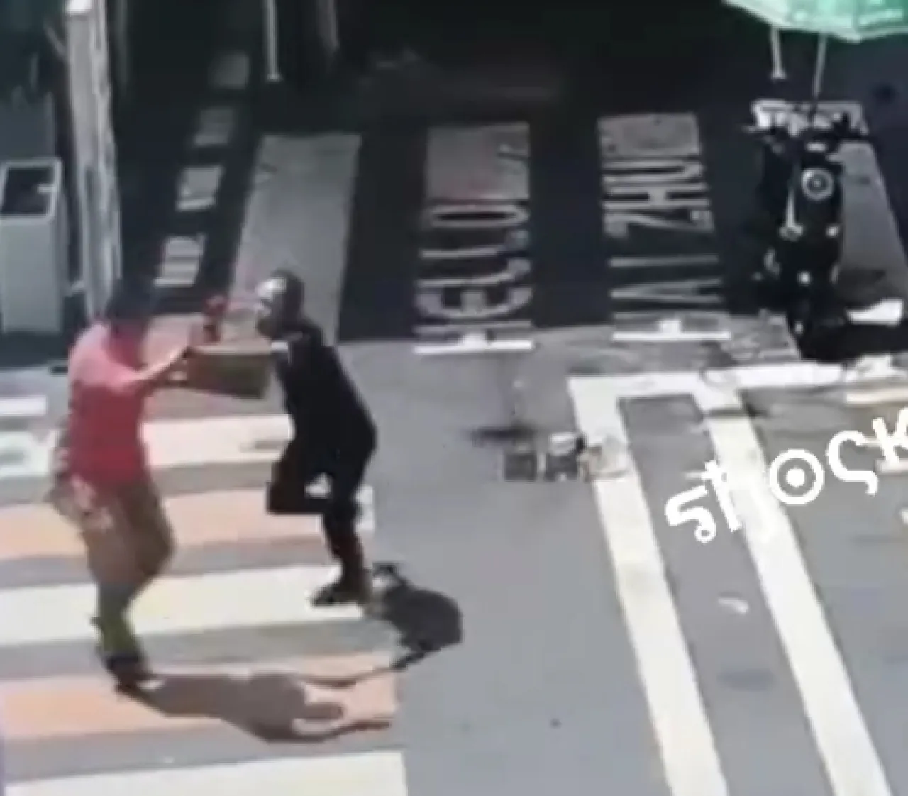 Usai Tusuk Korban, Pelaku Menunggu Polisi Datang