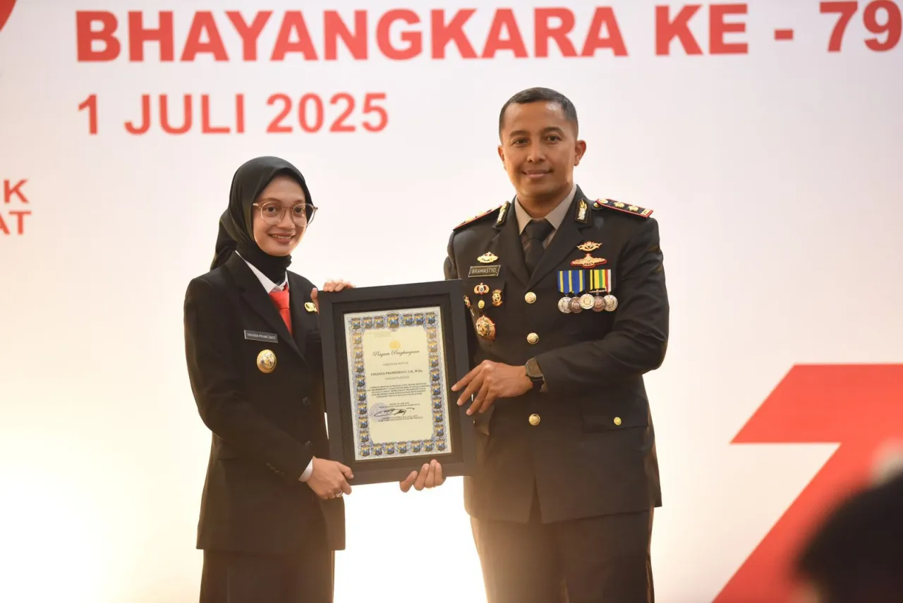 Upacara dan Tasyakuran Hari Bhayangkara Ke-79, Mbak Wali Harapkan Sinergitas dan Soliditas Terus Terjalin