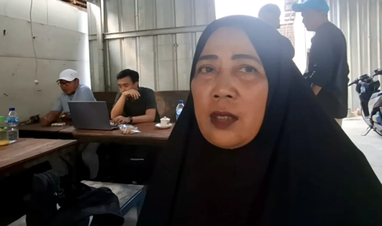 Bon Makan Pekerja Proyek Stadion Surajaya Rp. 173 Juta, Pemilik Warung : Tolong Kami Pak Prabowo