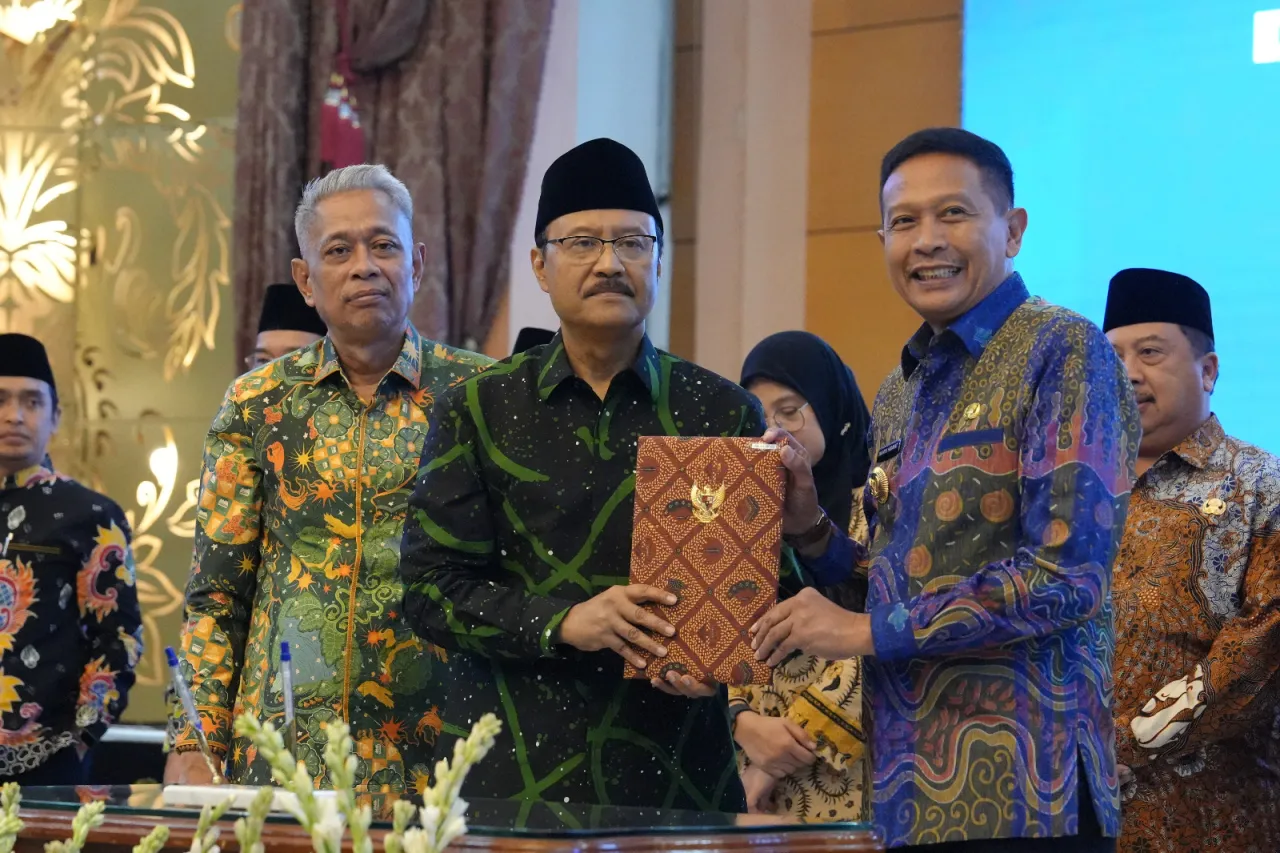 Wali Kota Malang Serahkan Aset untuk Sekolah Rakyat, Wujudkan Pendidikan Gratis Bagi Warga Miskin