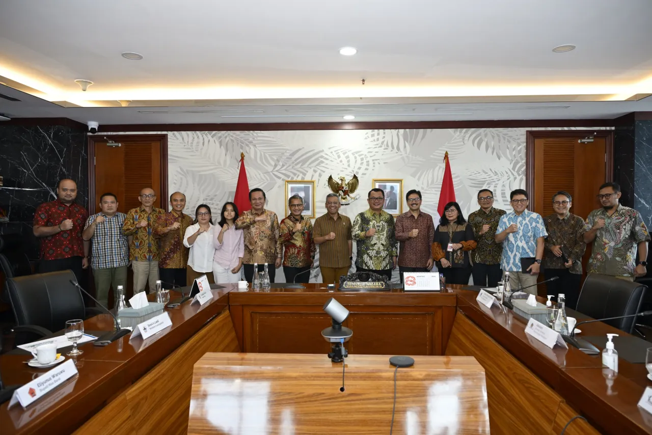 Bupati Nias Barat Audiensi dengan Wamenkeu RI