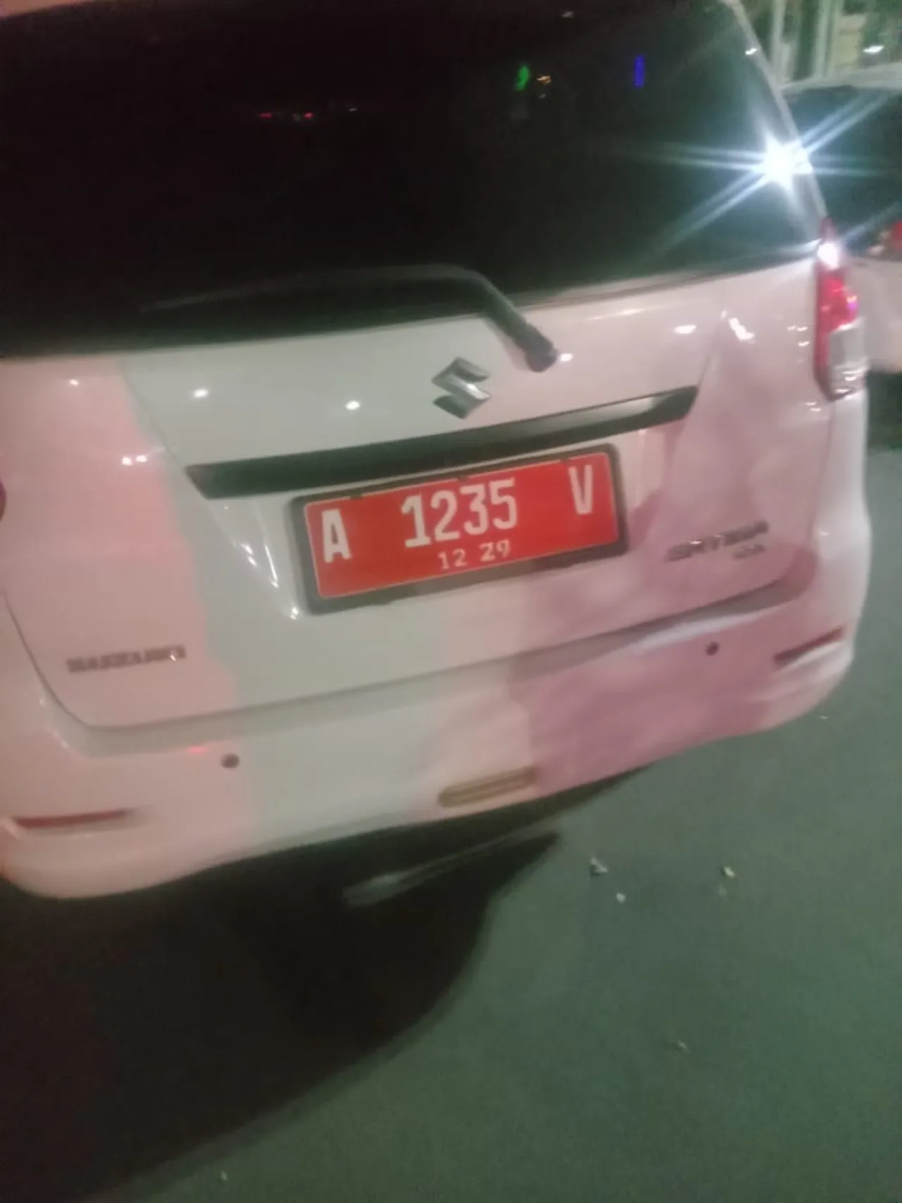 Mobil Dinas Nongkrong di Kawasan Kuliner Bona, Aktivis Kecam Dugaan Penyalahgunaan