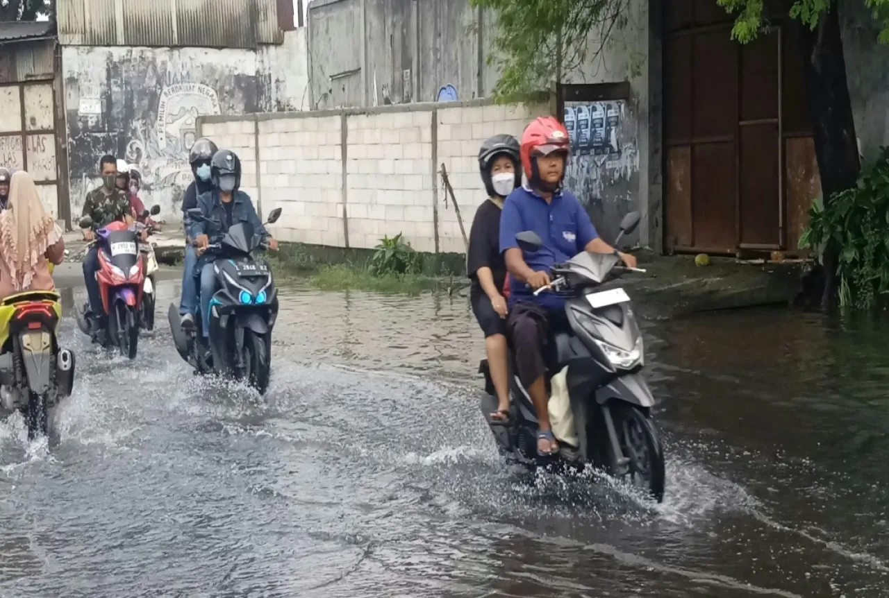 Pemkot Surabaya Siapkan Rp 2,4 Triliun Guna Tuntaskan Banjir