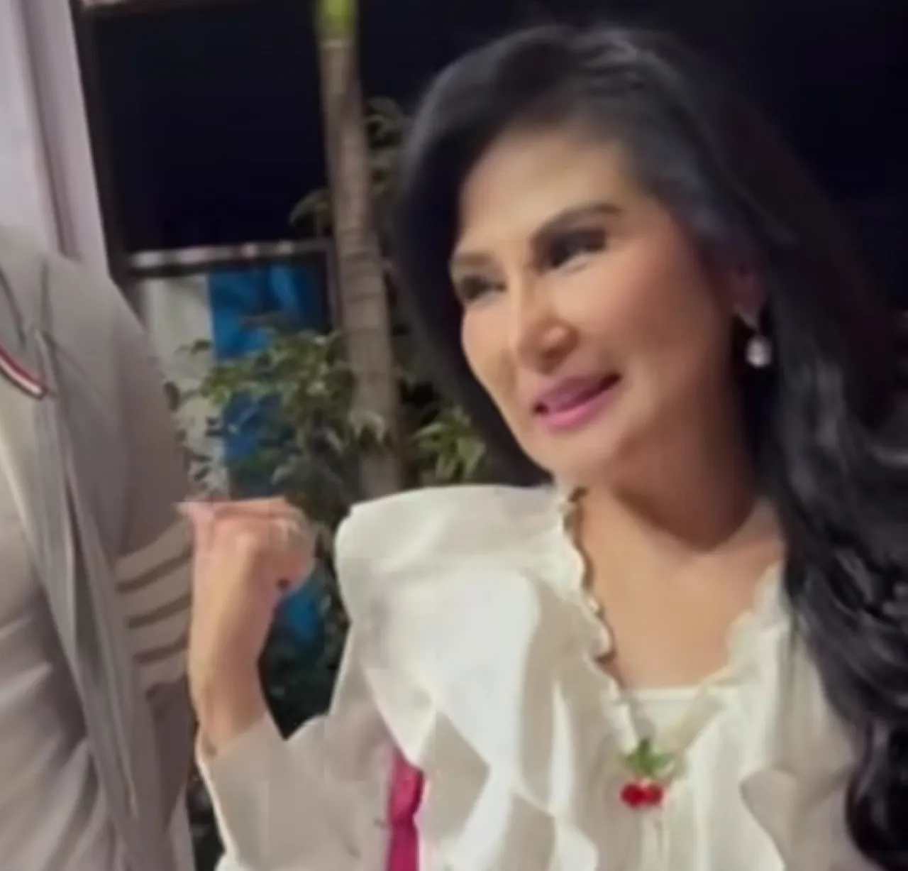 Terancam Dipolisikan Ahmad Dhani, Lita Gading Santai