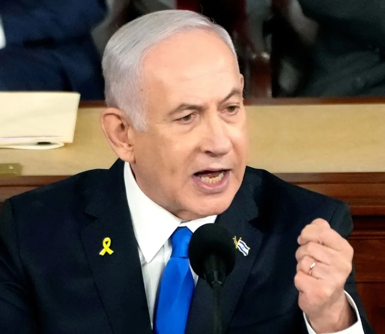 Makan Makanan Basi, Netanyahu Kena Radang Usus