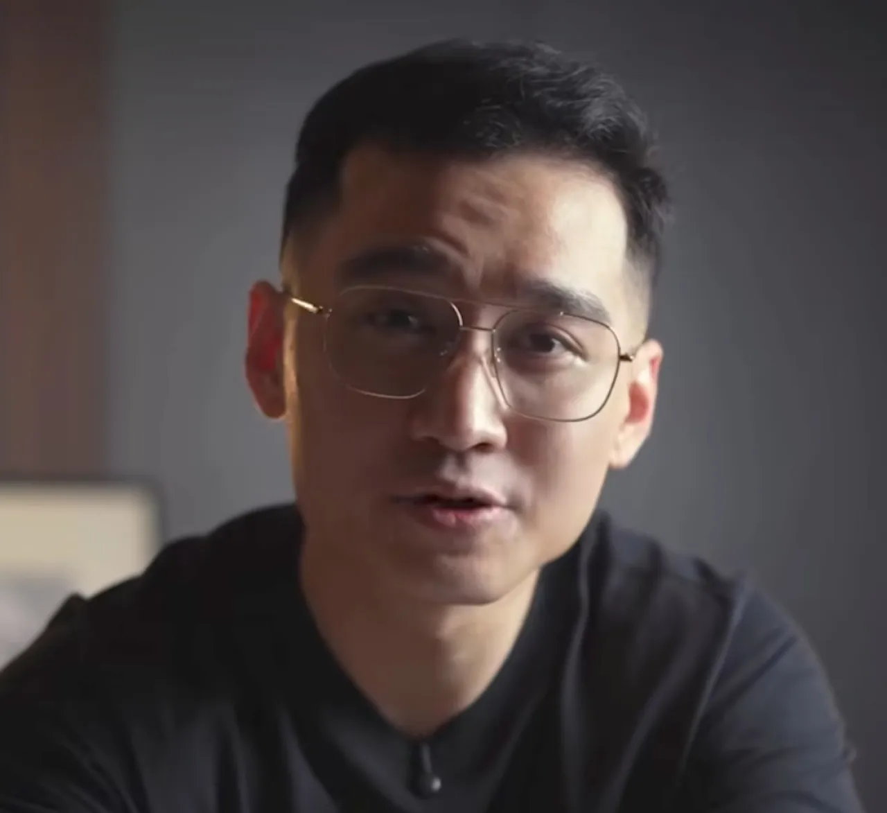 Raymond Chin Beberkan 3 Ide Bisnis Digital yang Bisa Hasilkan Ratusan Juta Rupiah, Modal HP