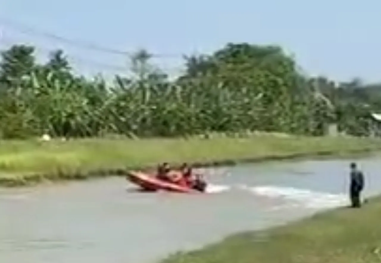 ‎7 Jam Dicari, Bocah 5 Tahun Ditemukan Tewas di Sungai Rentang Cirebon