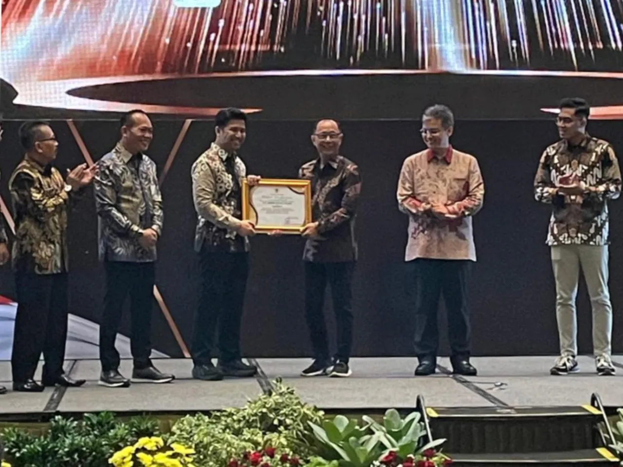 CV Jeruk Pecel Tulen Juara 1 Paritrana Award 2025 Jawa Timur
