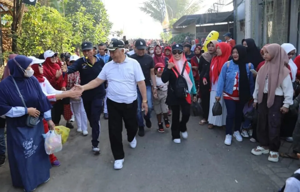 Bupati Malang Lepas Ribuan Peserta Jalan Sehat HUT ke-80 RI