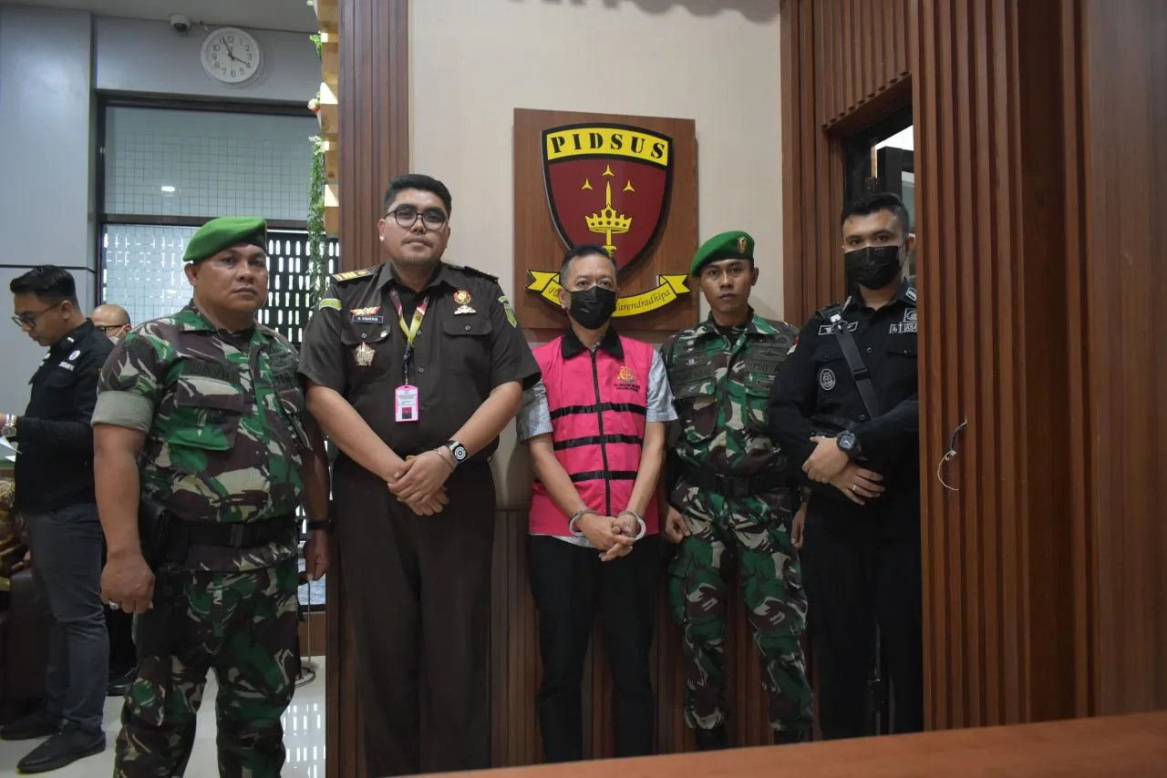 Kejar Kerugian Negara Rp7,9 Miliar, Kejari Tanjung Perak Tahan Komisaris PT DJA