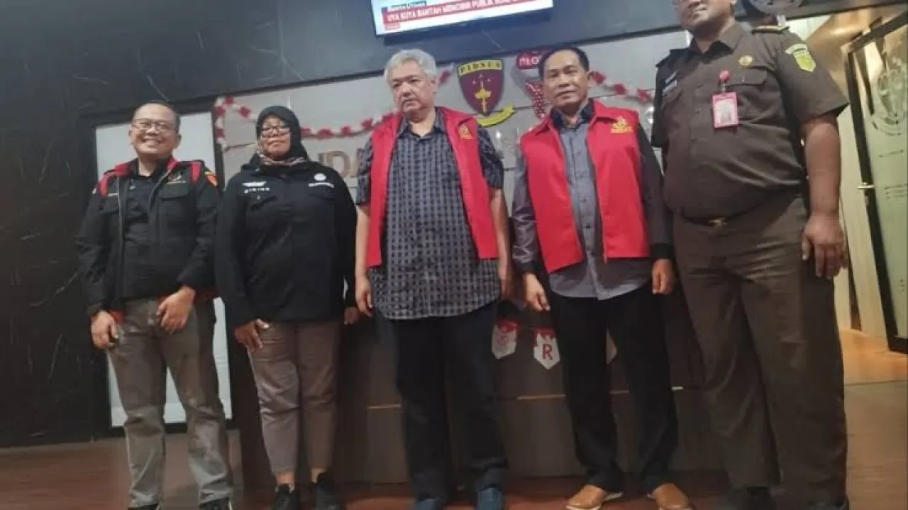 Eks Pj Bupati Sidoarjo Hudiyono Ditahan, Terjerat Kasus Korupsi Rp179 Miliar