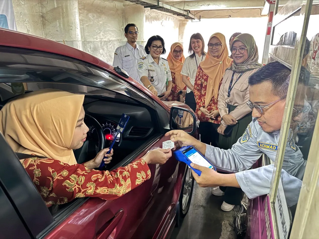 Rayakan HUT RI ke-80, Tarif Parkir Rp80 Berlaku di Sejumlah Titik Surabaya