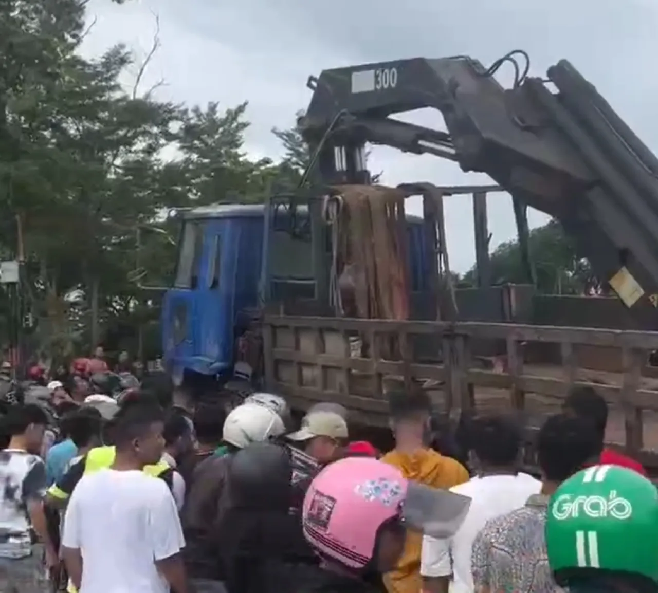Sopir Truk Kabur setelah Picu Kecelakaan Maut di Tiban Center Batam
