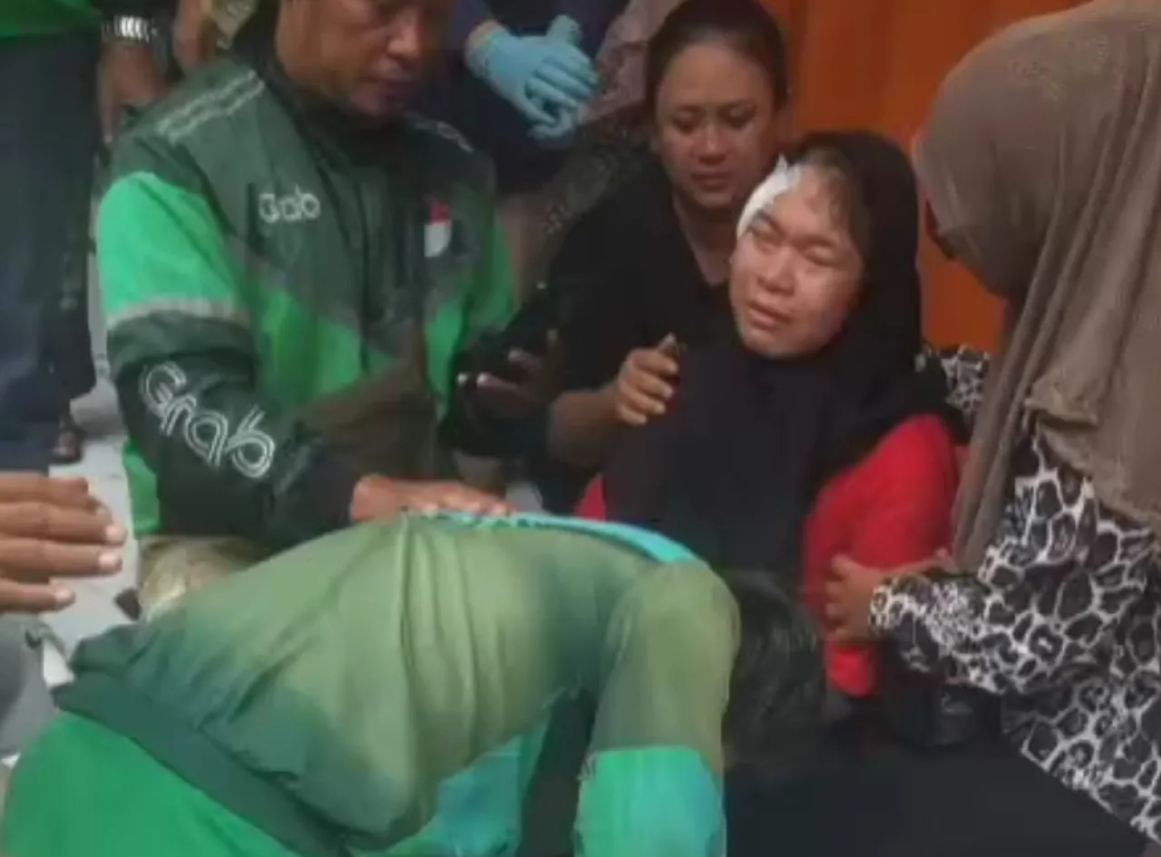 Hindari Kendaraan Lawan Arah, Pemotor Tewas Tabrak Tiang