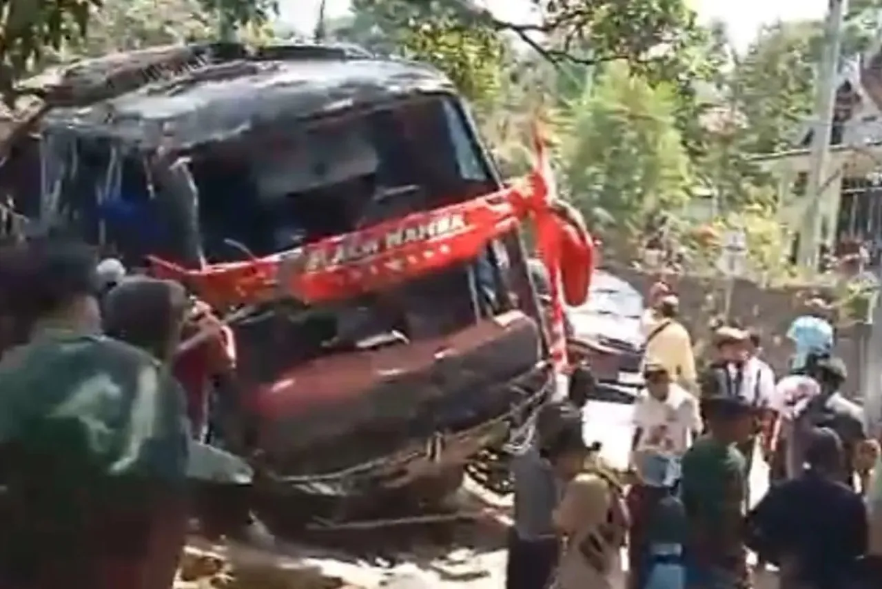 Kecelakaan Bus yang Tewaskan 8 Nakes di Probolinggo, Diduga karena Rem Blong