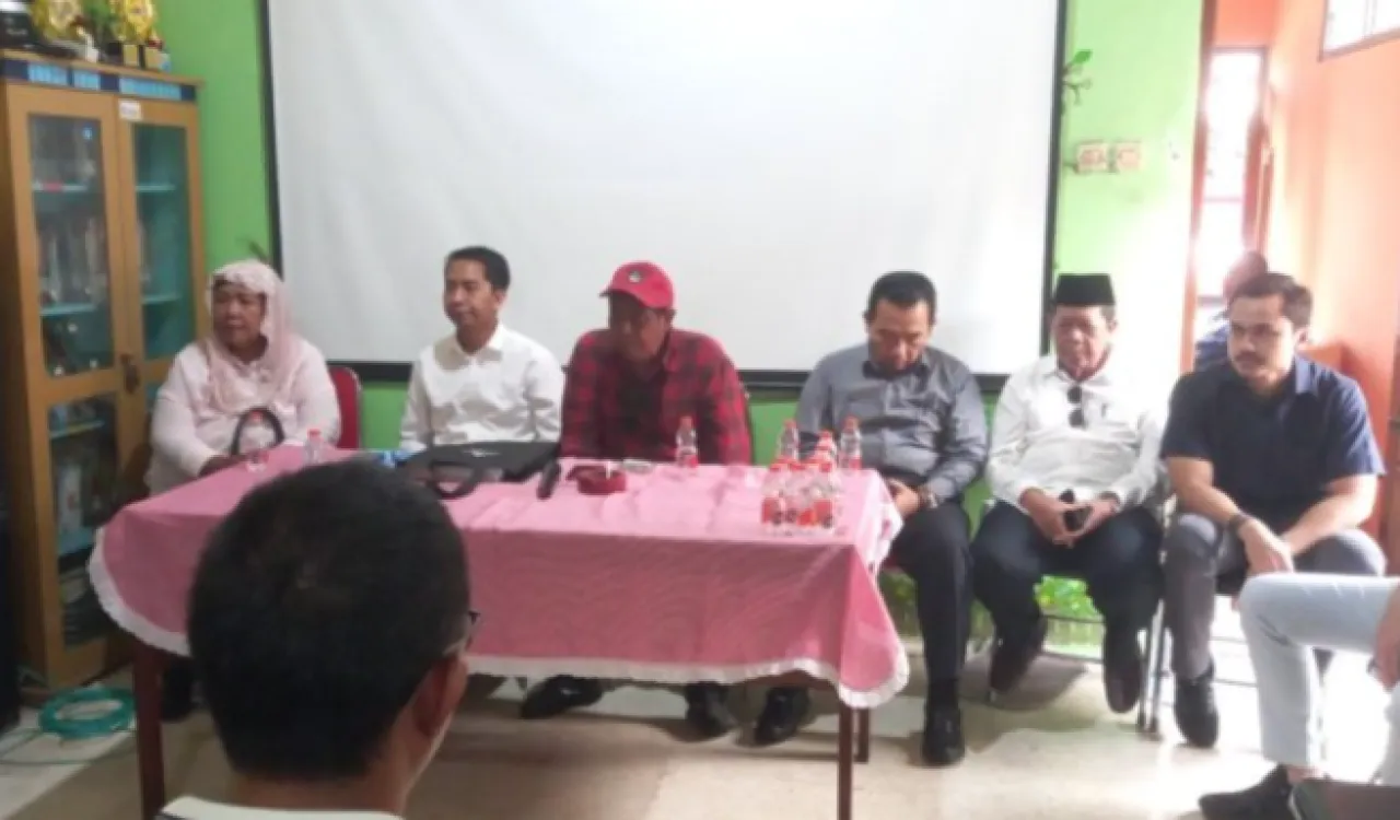Warga Resah, Komisi C DPRD Surabaya Sidak Klaim Sepihak Lahan oleh PT KAI