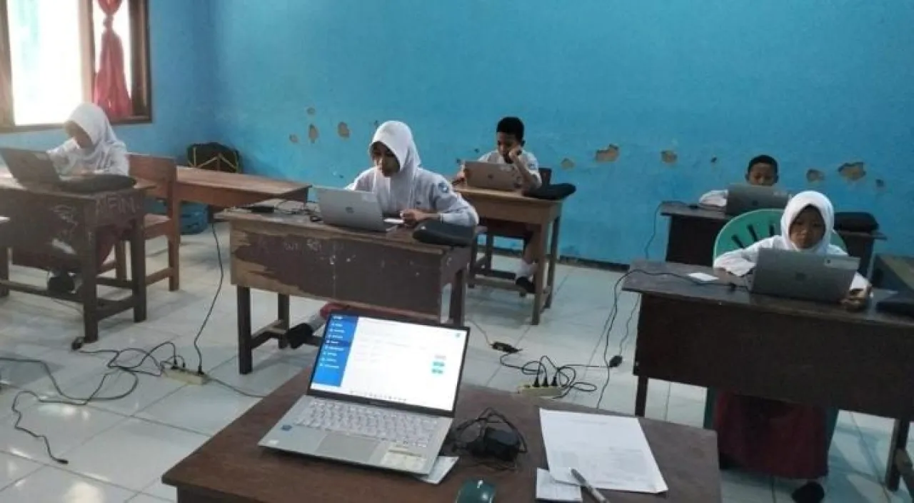 SDN Sumbersari 01 Saradan Sukses Gelar ANBK 2025, Dorong Peningkatan Mutu Pendidikan