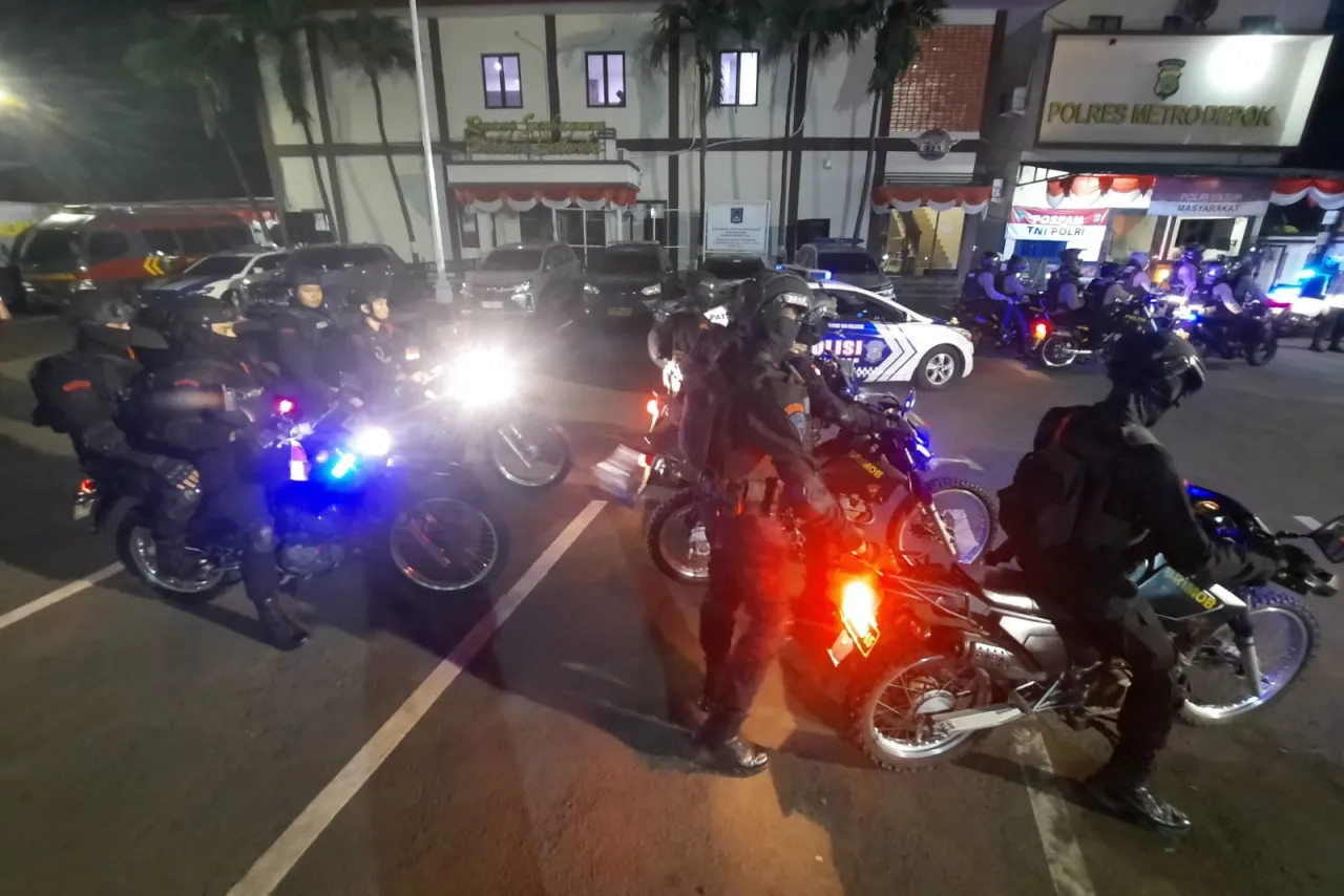 Arahan Presiden, TNI-Polri Intensifkan Patroli Skala Besar di Depok