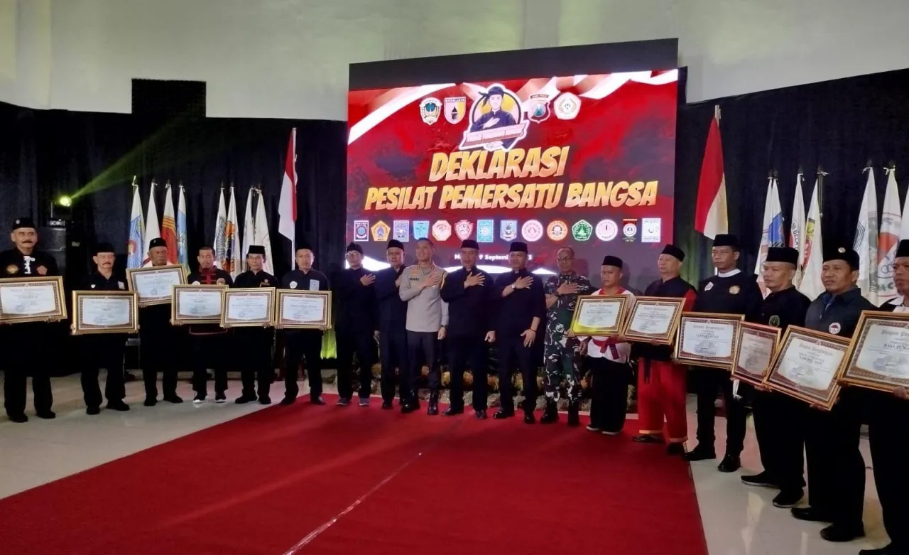 Deklarasi Pesilat Pemersatu Bangsa, Bupati Madiun Tegaskan Pentingnya Kolaborasi untuk Kondusivitas Daerah