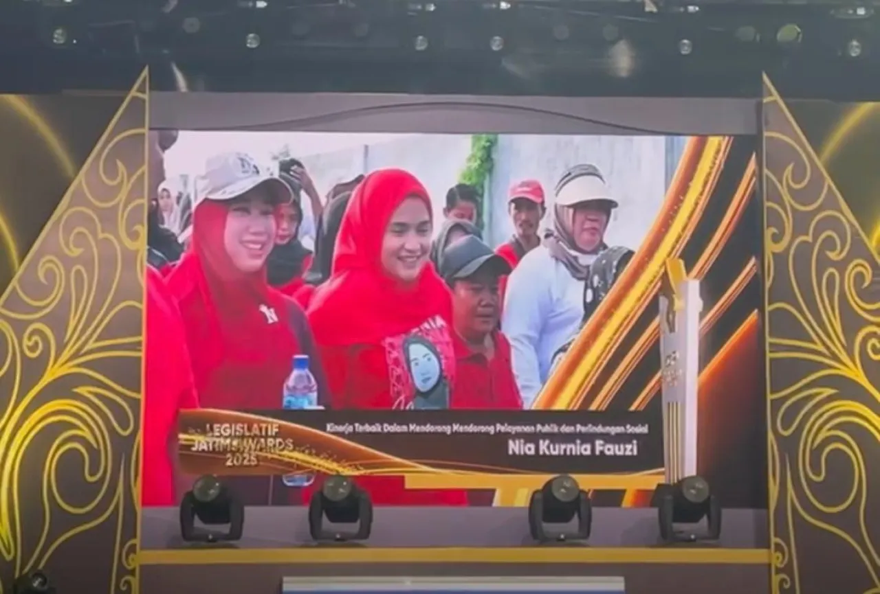 Anggota DPRD Sumenep Raih Penghargaan Legislatif Jatim Awards 2025