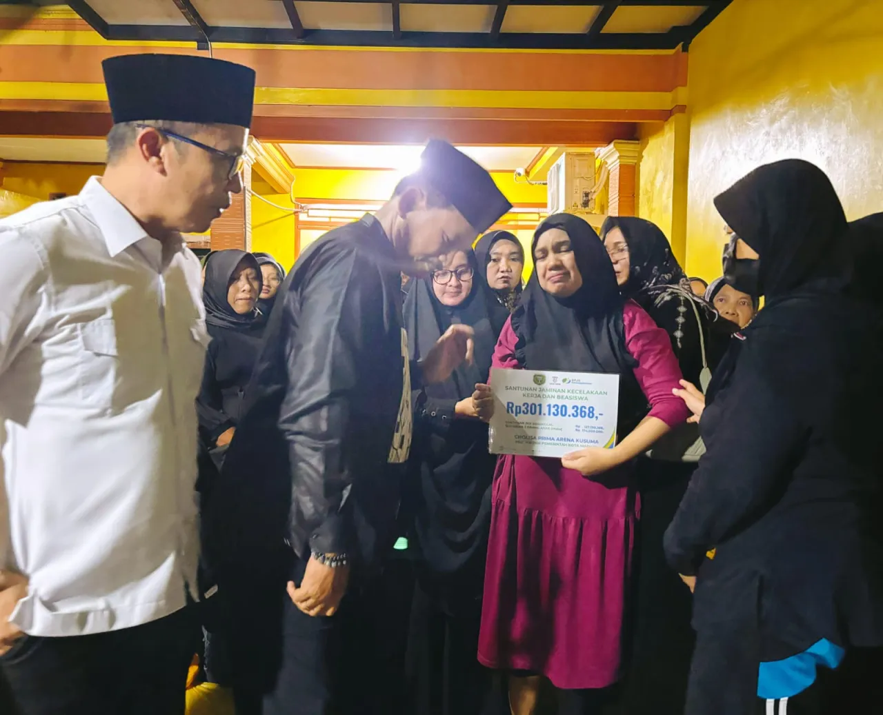 Walikota Madiun Serahkan Klaim BPJS Ketenagakerjaan ke Ahli Waris Pro JKK JKM