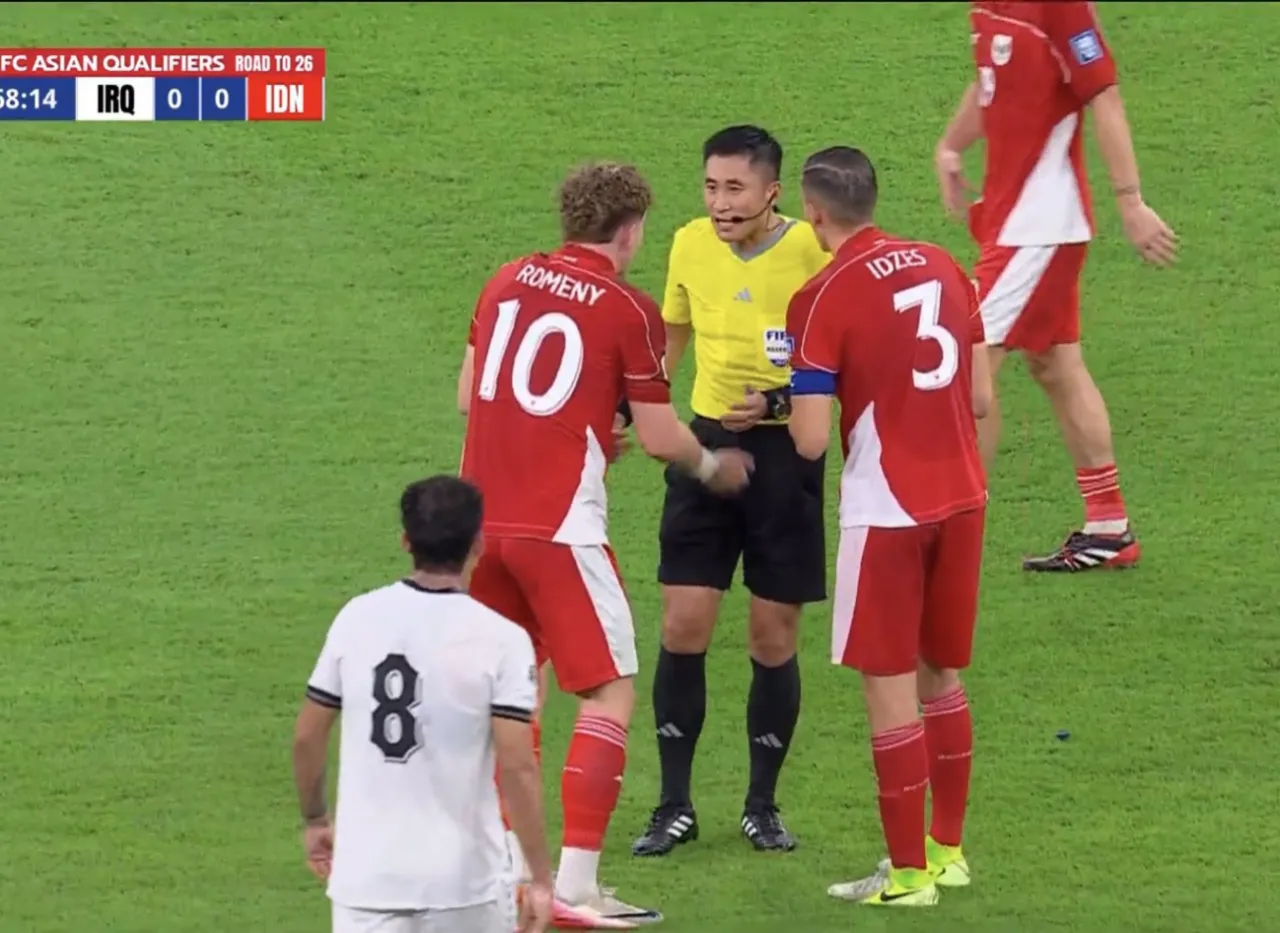 Kepempinan Wasit Asal China Bikin Netizen Marah