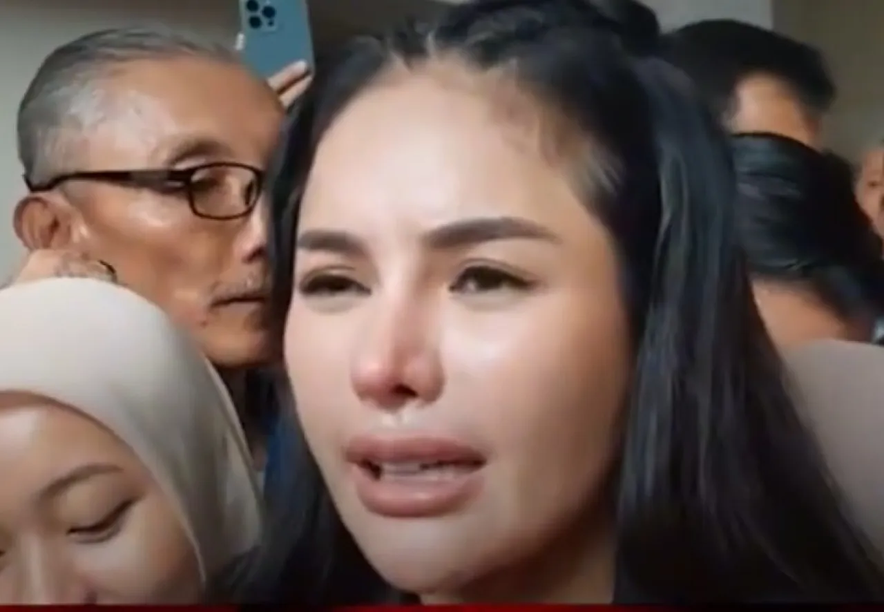 Nikita Mirzani Divonis 4 Tahun Penjara dan Denda Rp 1 Miliar