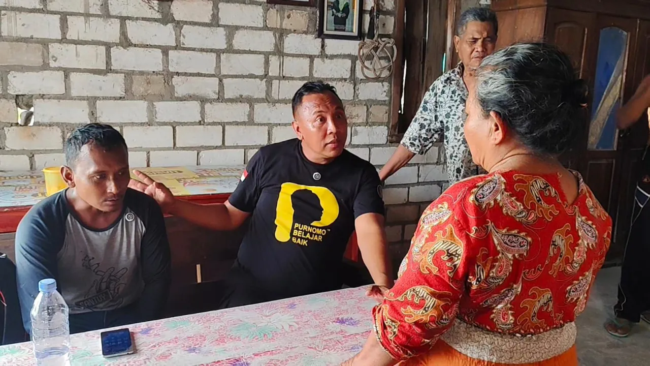 Nekat Pulang Karena Sakit, Buruh Angkut Asal Lamongan Terjatuh dari Atas Bis