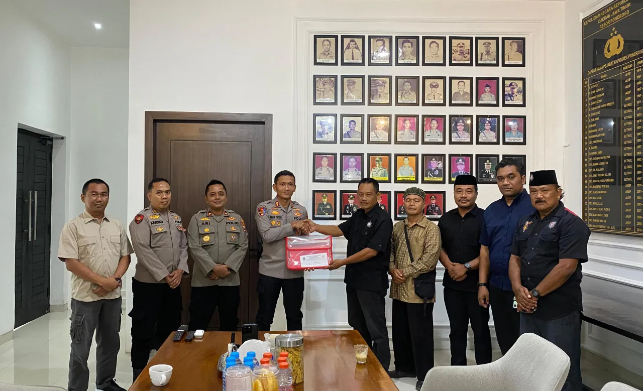 Temui Kapolres, Sujdono cs Ajak PSHT Ponorogo Bersatu