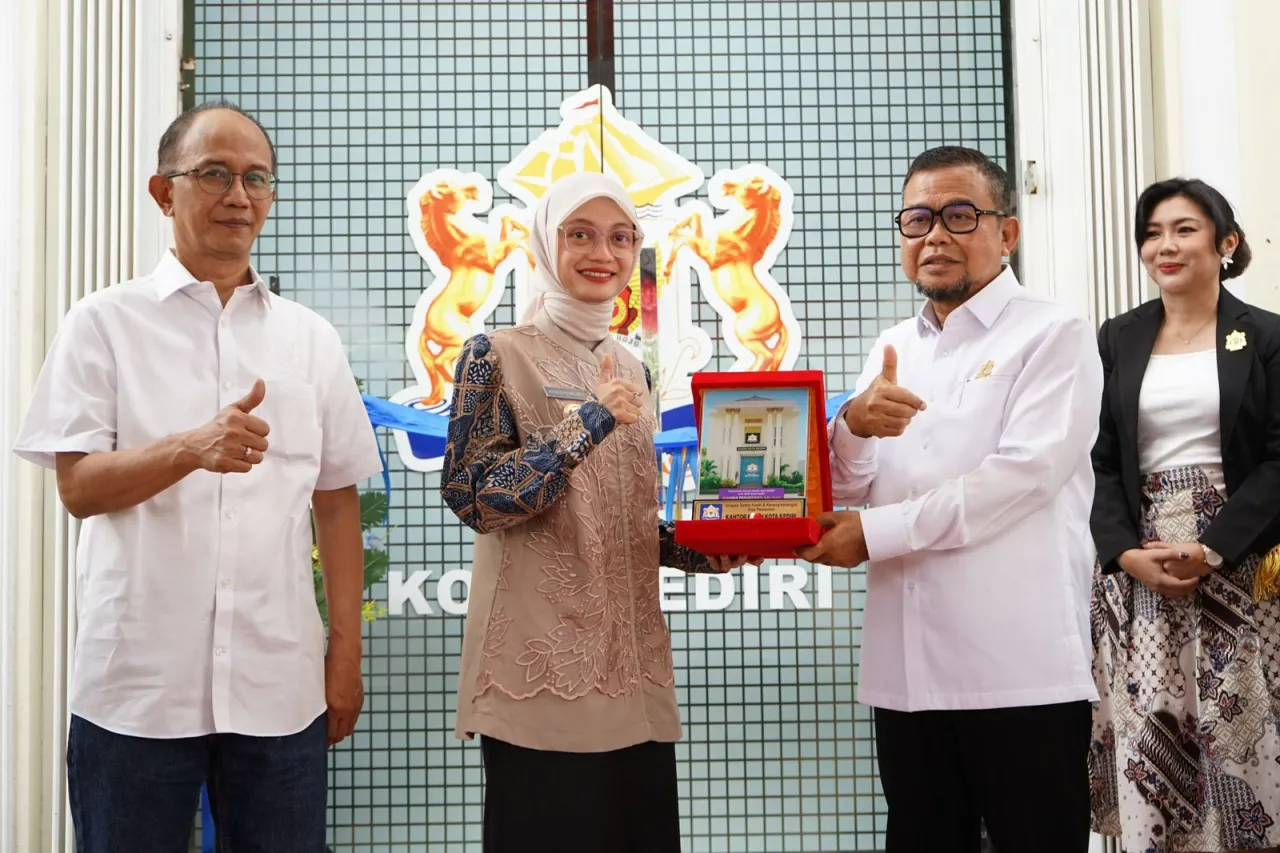 Resmikan Kantor Baru KADIN, Mbak Wali: Jadi Rumah Kolaborasi Dunia Usaha dan Pemerintah
