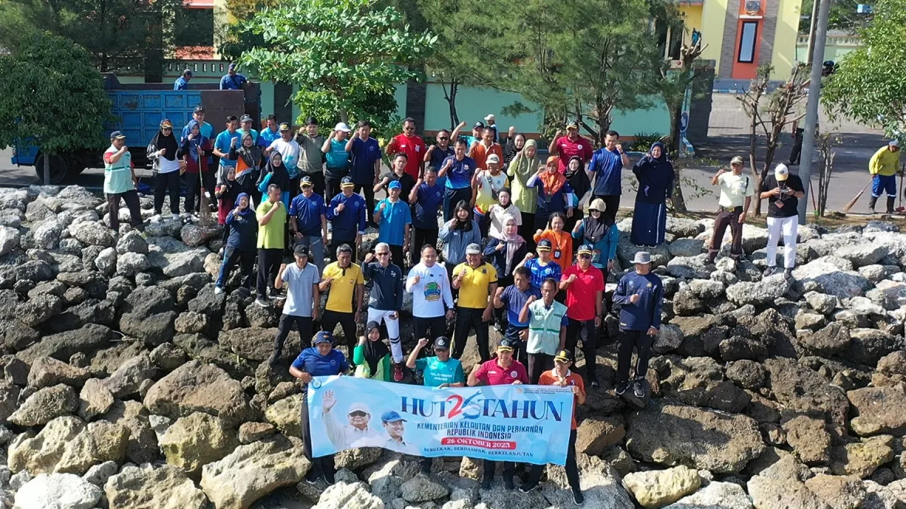 Program Bantuan Senilai Rp 22 Miliar, Diharap Tingkatkan Kesejahteraan Nelayan di Lamongan