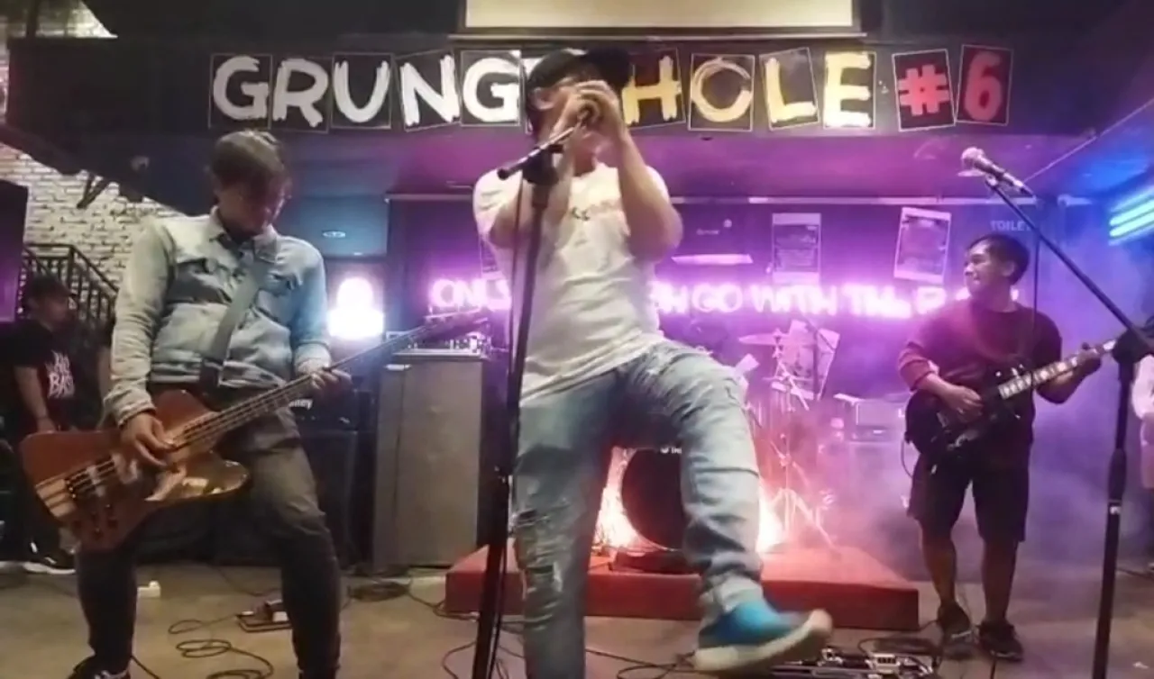 Gigs Grunge Hole Volume 6 Sukses Digeber! Semua Genre Unjuk Gigi, Everyone is Happy