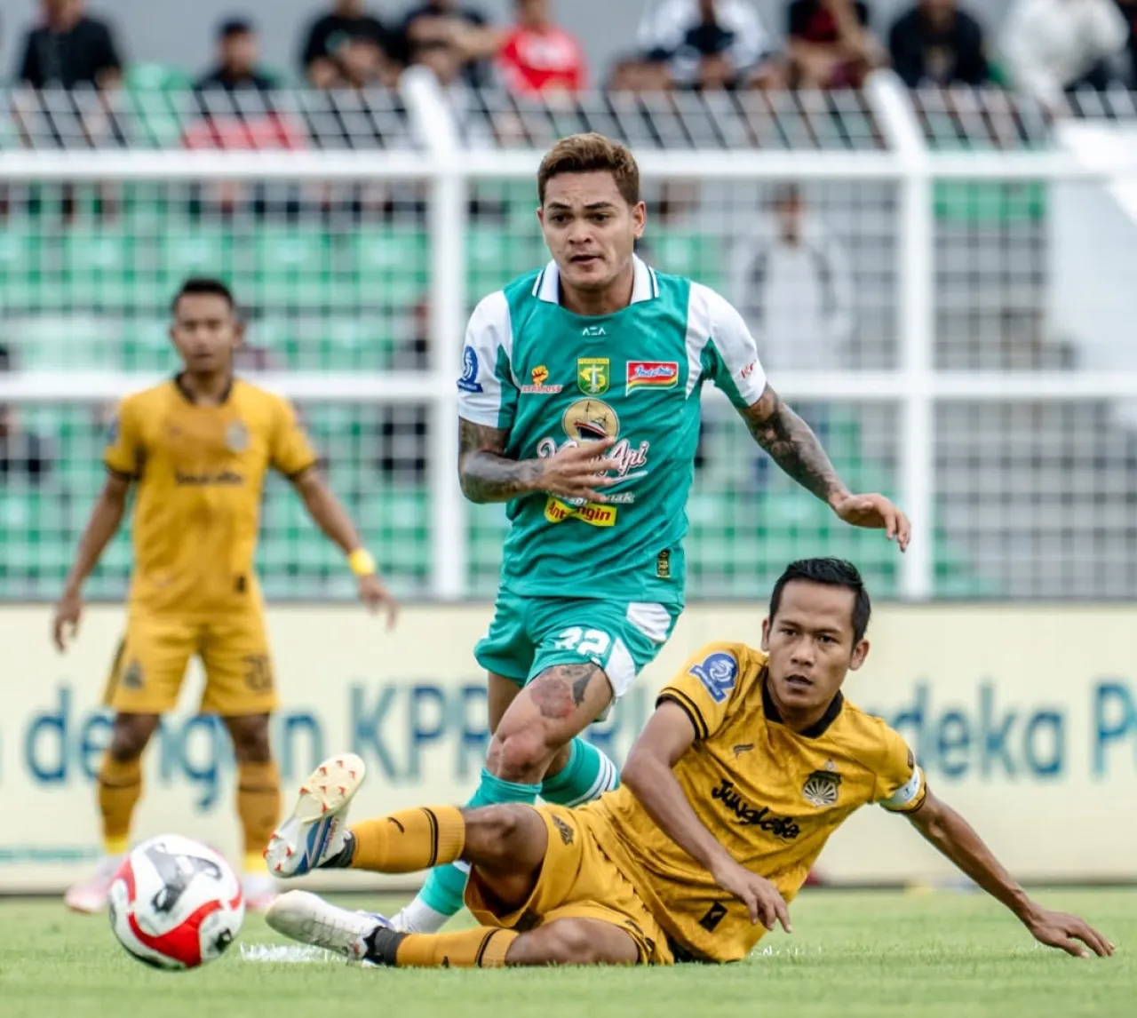 Tahan Imbang Bhayangkara Presisi, Persebaya Raih Satu Poin 