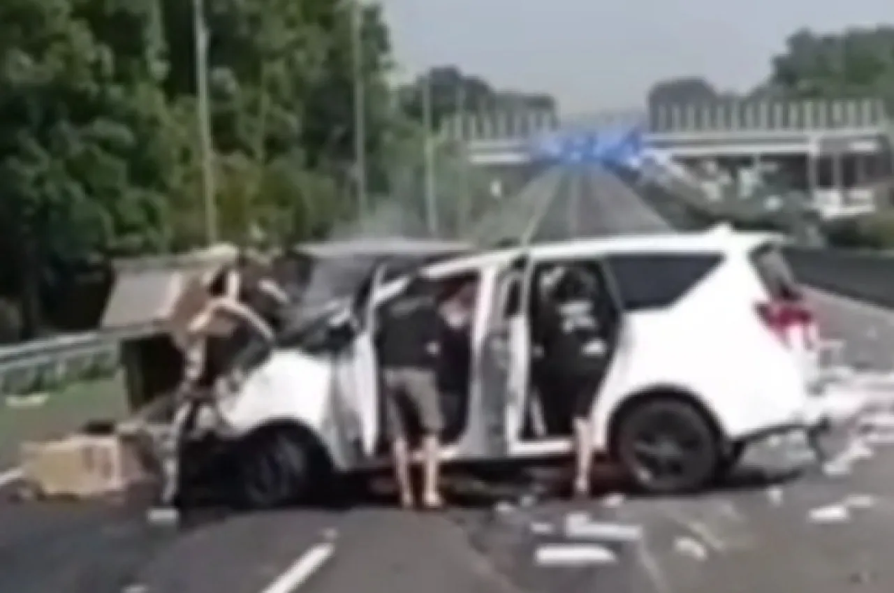 Pengemudi Mabuk Picu Kecelakaan Beruntun di Tol Purbaleunyi Km 124