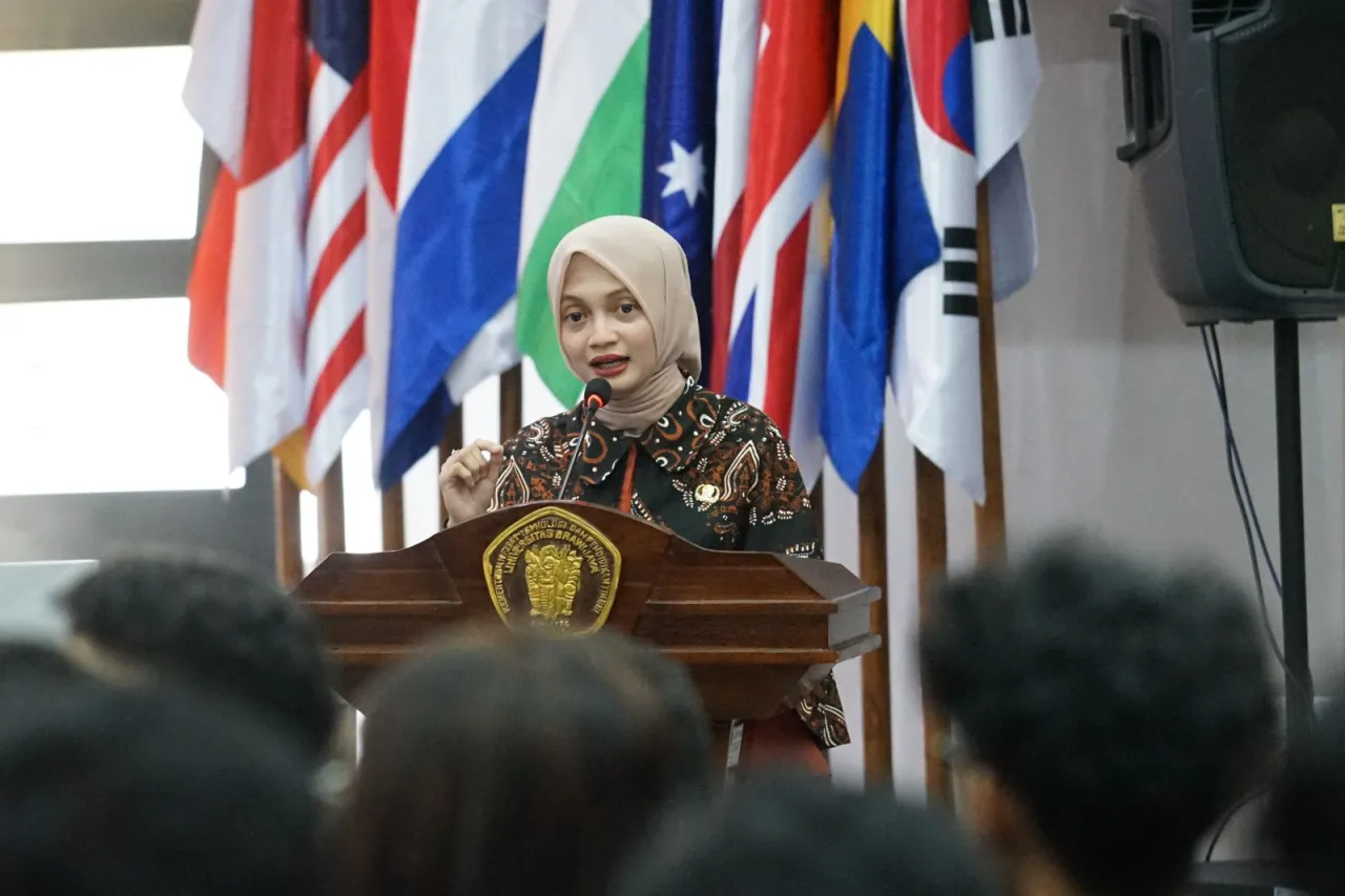 Mbak Wali Jadi Pembicara TALKVO 2025, Tekankan Pentingnya Advokasi dalam Kebijakan Berkeadilan