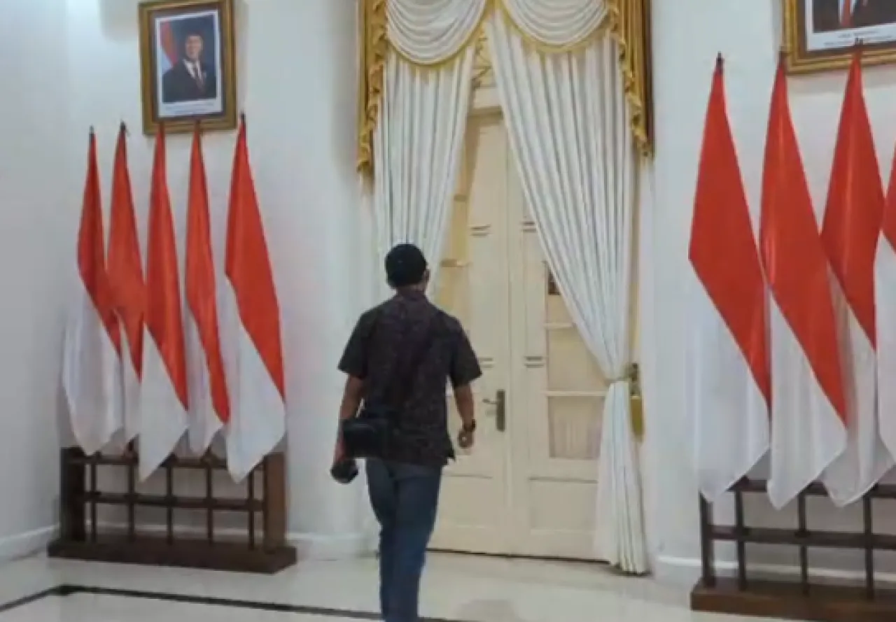 KPK Langsung Masuk Rumah Dinas saat OTT Bupati Sugiri Sancoko lalu Dibawa ke Polres Ponorogo