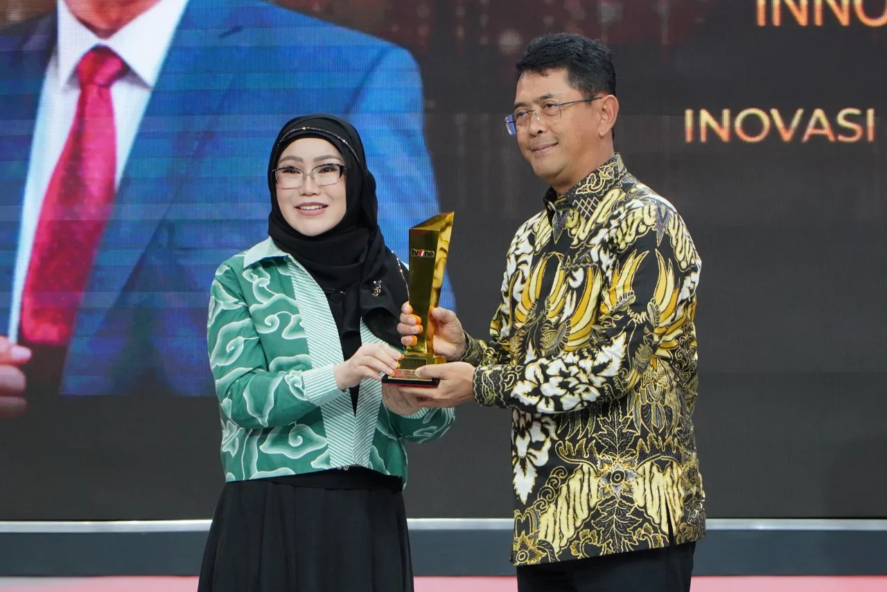 Konsisten Kembangan UMKM, Bank Jatim Raih Penghargaan Prestisius dari TvOne