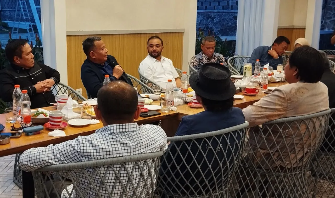 Kadis Diskumperindag Kota Batu Sambatan Kepada Wakil Menteri UMKM RI