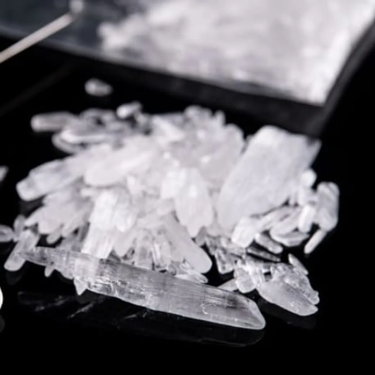 Dua Pria di Pondok Gede Diamankan Polisi Gegara Barbuk Sabu 1 Kg
