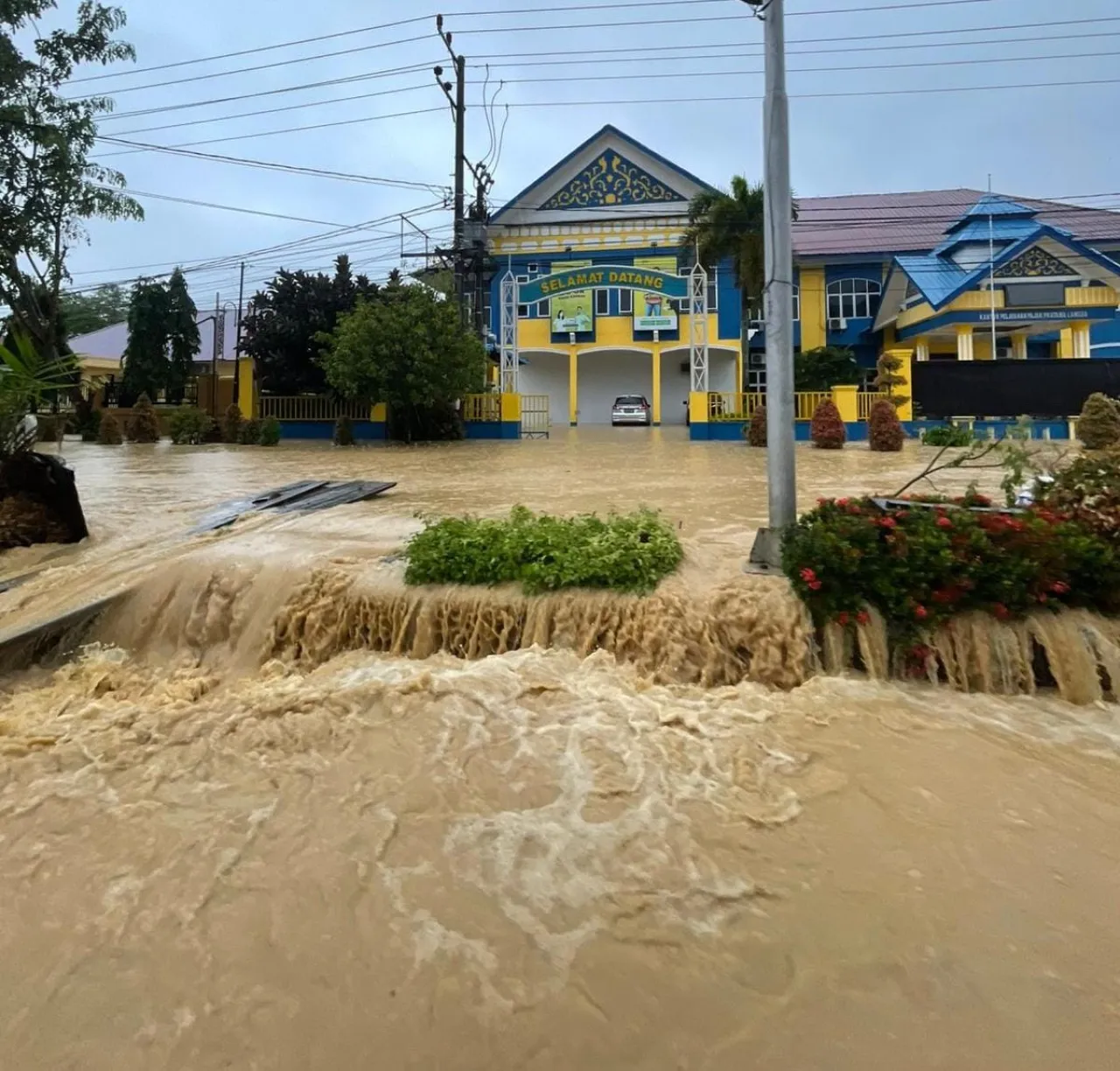Aceh Dilanda Bencana Beruntun, Tiga Wilayah Lumpuh Akibat Banjir dan Longsor
