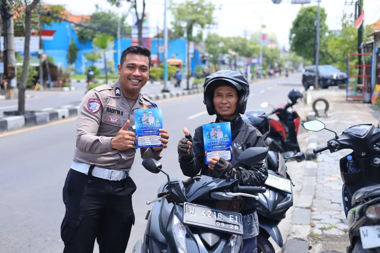 Satlantas Polres Gresik Gandeng Ojol Tekan Pelanggaran Lalin Operasi Zebra Semeru Tahun Ini