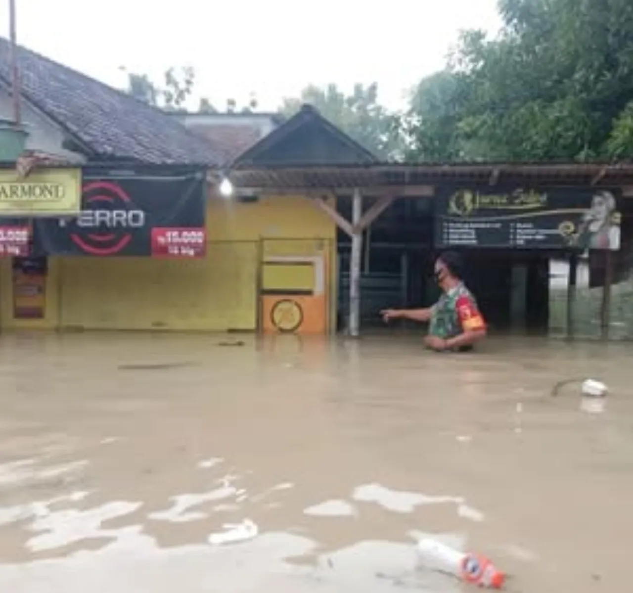 Mojokerto Banjir lagi, Warga Berharap Realisasi Penanggulan Kali Lamong