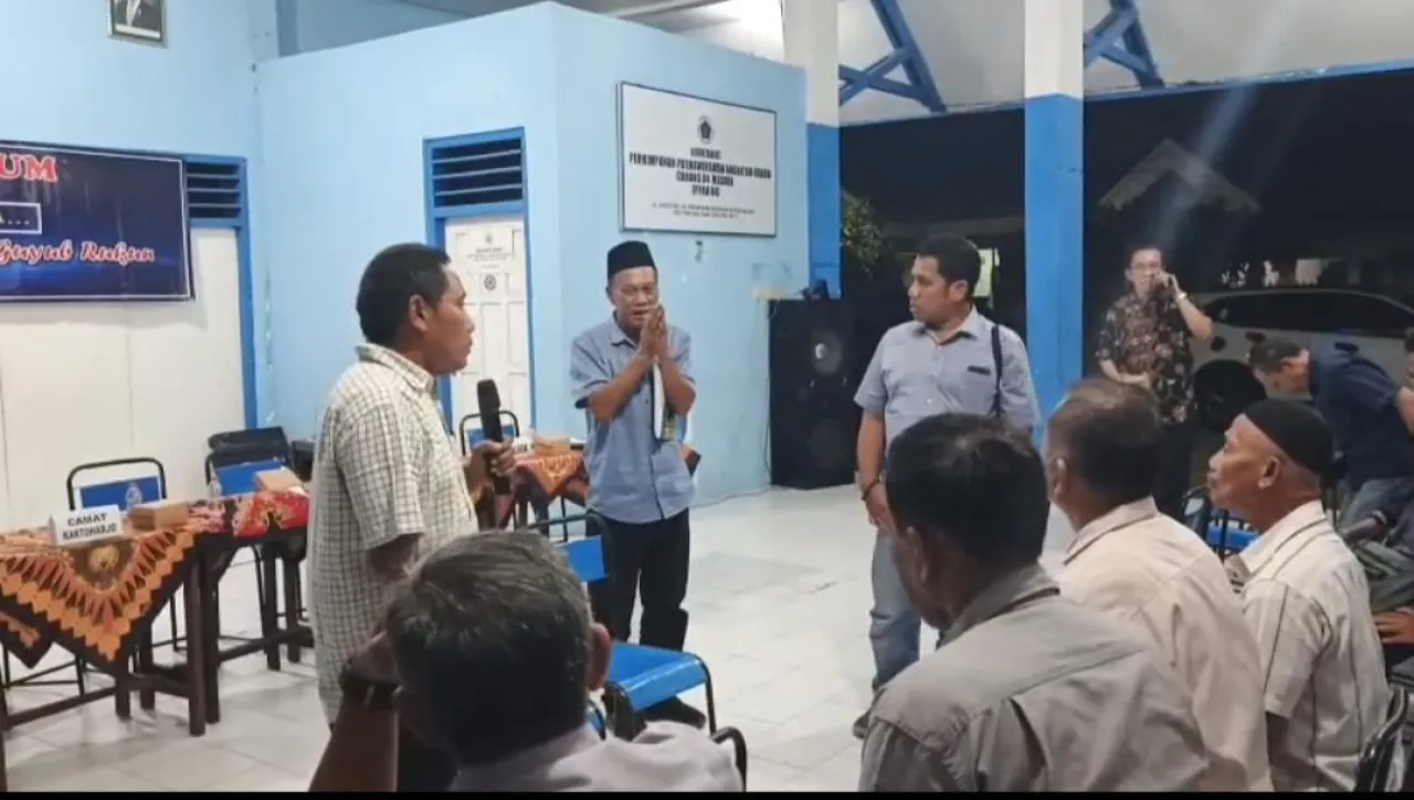 Tanpa Komunikasi Warga, Lurah Klegen Serahkan Kunci Fasum Bumi Antariksa, RT-RW Setempat Mundur