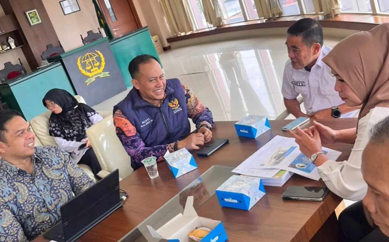 Nataru dan Libur Sekolah, BPKN RI Minta Harga Tiket Turun dan Pasokan BBM Normal